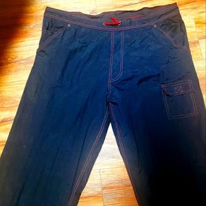 Womans casual pants. Medium